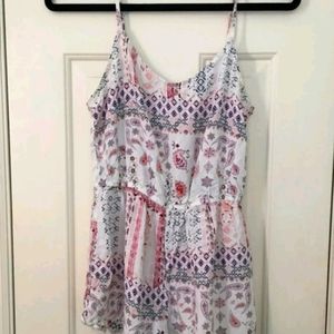 Absolutely adorable and very comfortable romper.